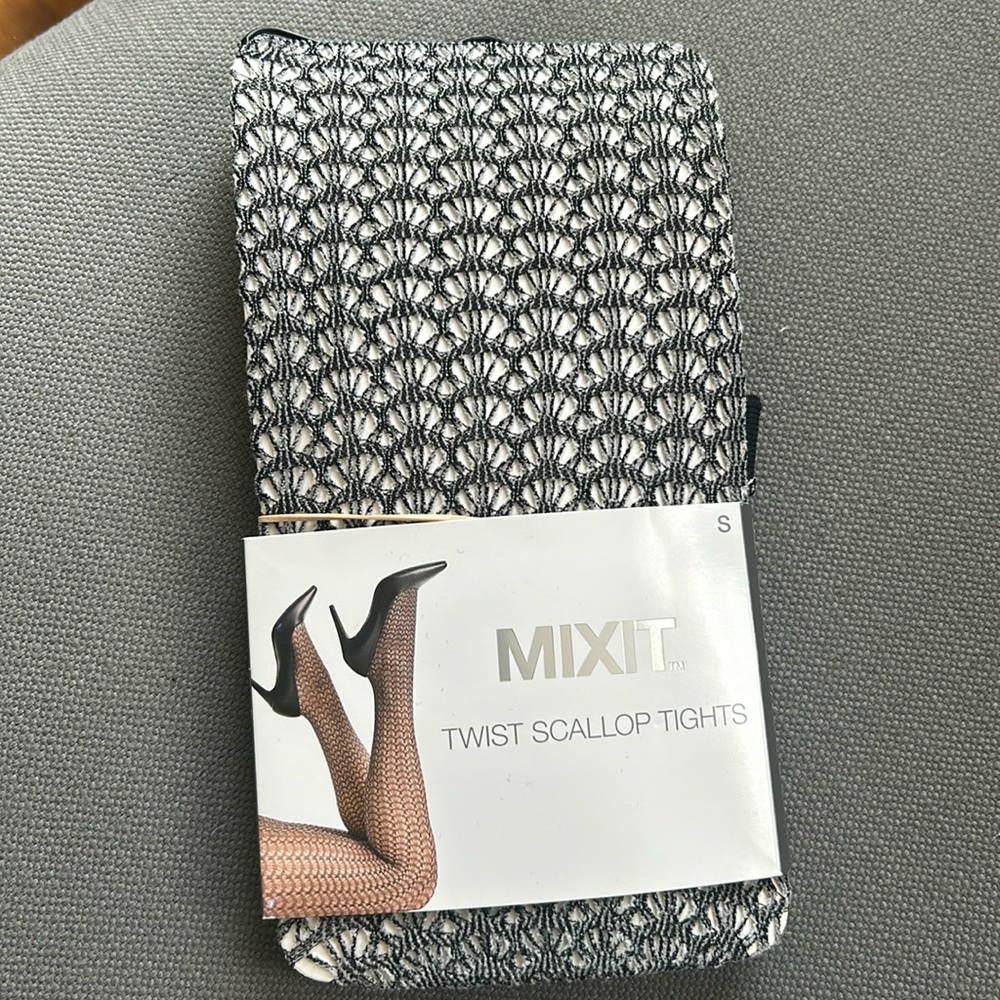 MIXIT Twist Scallop Tights - Black and White